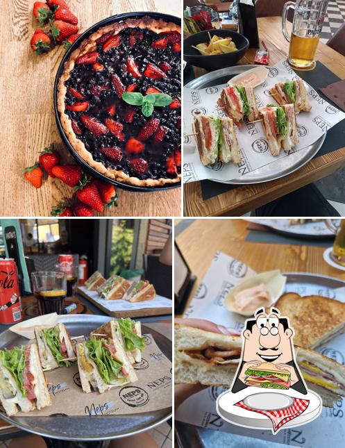 Club sandwich al Neps Coffee Food Wine