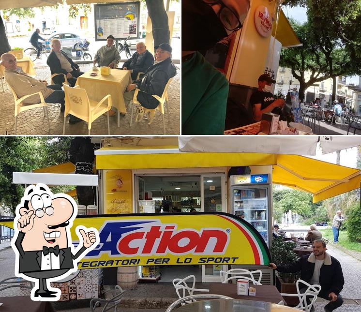 Siediti a un tavolo di Chalet F.lli Genovese