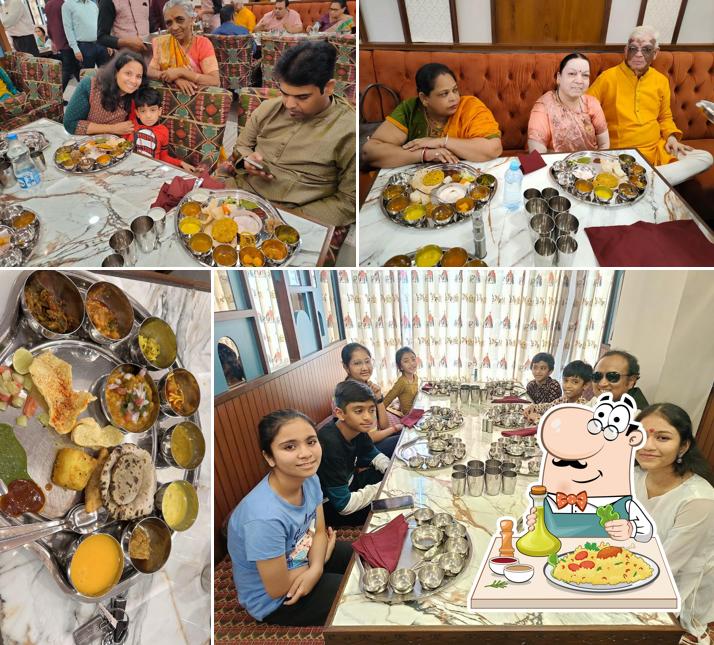 Food at Maharaja Thal