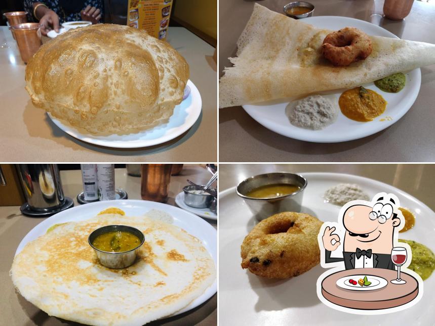 Food at Sri Saravana Bhavan's Aasai Dosai