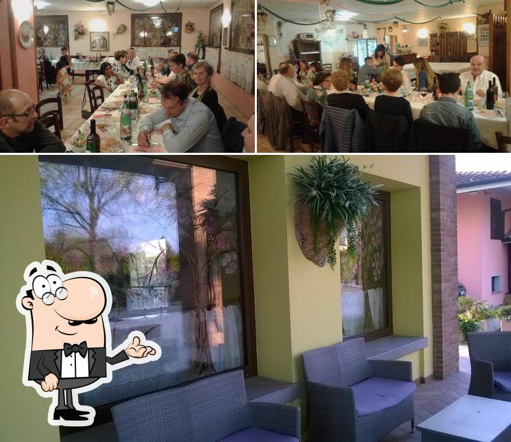 Siediti a un tavolo di Agriturismo Pituello