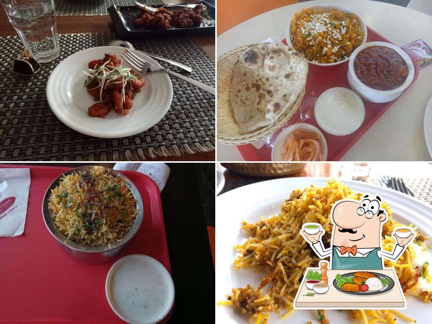 Meals at Moti Mahal , Bistupur