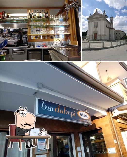 Bar da Bepi si caratterizza per la interni e esterno