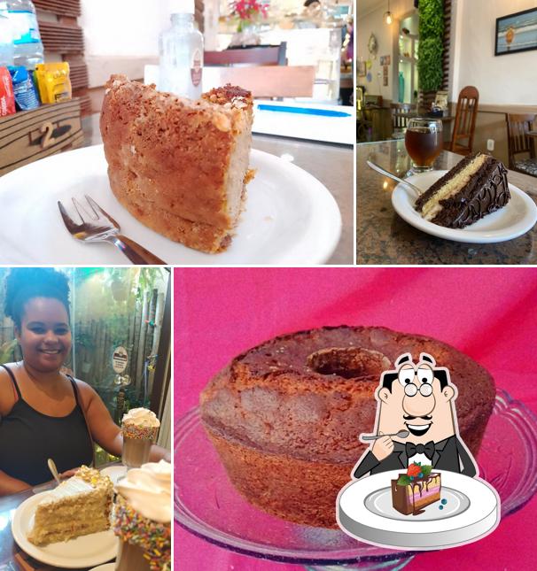 Bolo de chocolate em Cafeteira Dona Mê - Receitas de Família