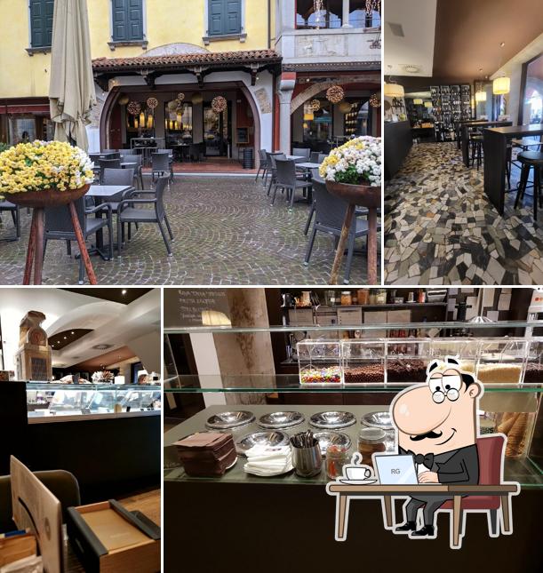 Siediti a un tavolo di Caffè Longobardo