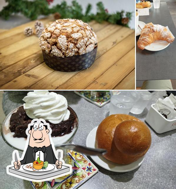 Platti al Martin's Bar Pasticceria Gelateria