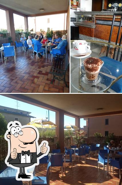 Romeo's Bar