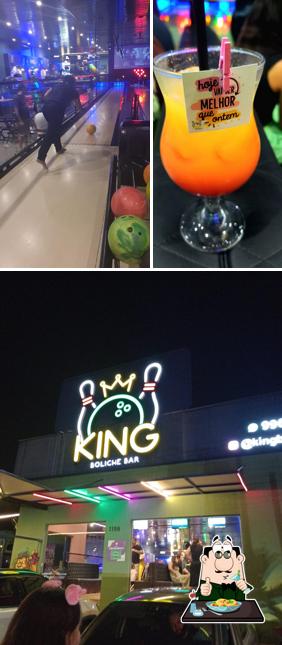 Platos en King Boliche Bar