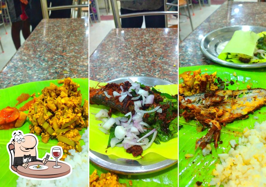 Food at Sri Muruga Hotel