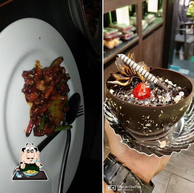 Food at Sin City Cakes And Bakes