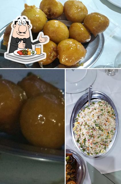 Platos en Restaurante Tchin Ye