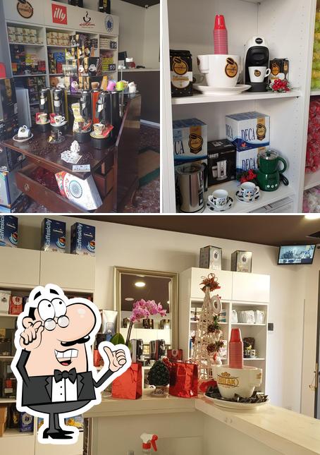 Gli interni di Break Cafè Corso Timoleonte