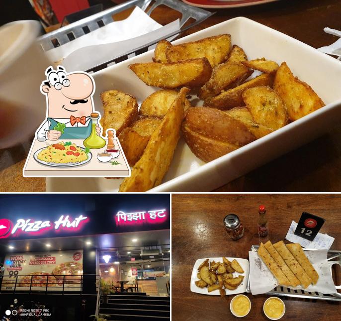 Meals at Pizza Hut Virar West, Mumbai