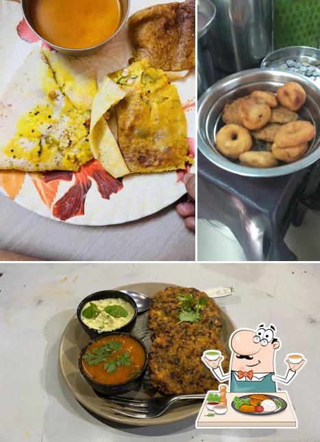 Food at Balaji snacks