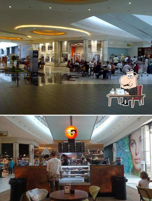 Gli interni di Caffè Pascucci