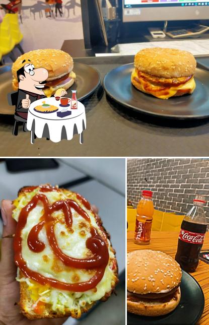 Order a burger at Food Mohalla Mandvi(SURAT)