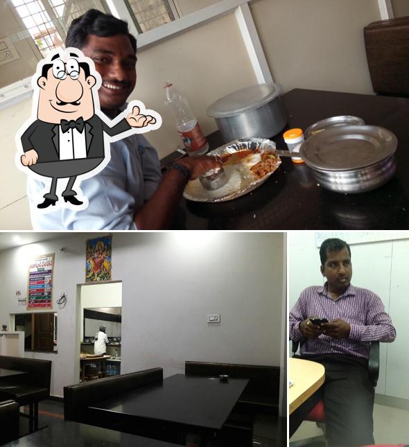 The interior of Mallagoud Ankapoor Desi Chicken