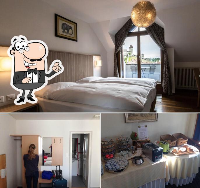 Siediti a un tavolo di Hotel Kronenhof