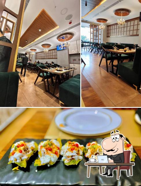 Among different things one can find interior and sushi at Hoy Punjab, Hyderabad