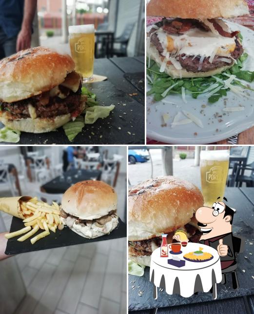 Prova un hamburger a Pizzeria degli Artisti