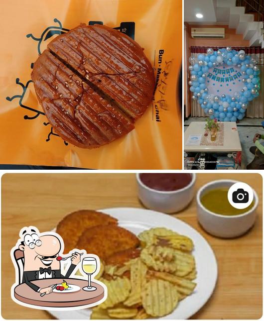 Food at Bun Makkhan Chai (BMC)