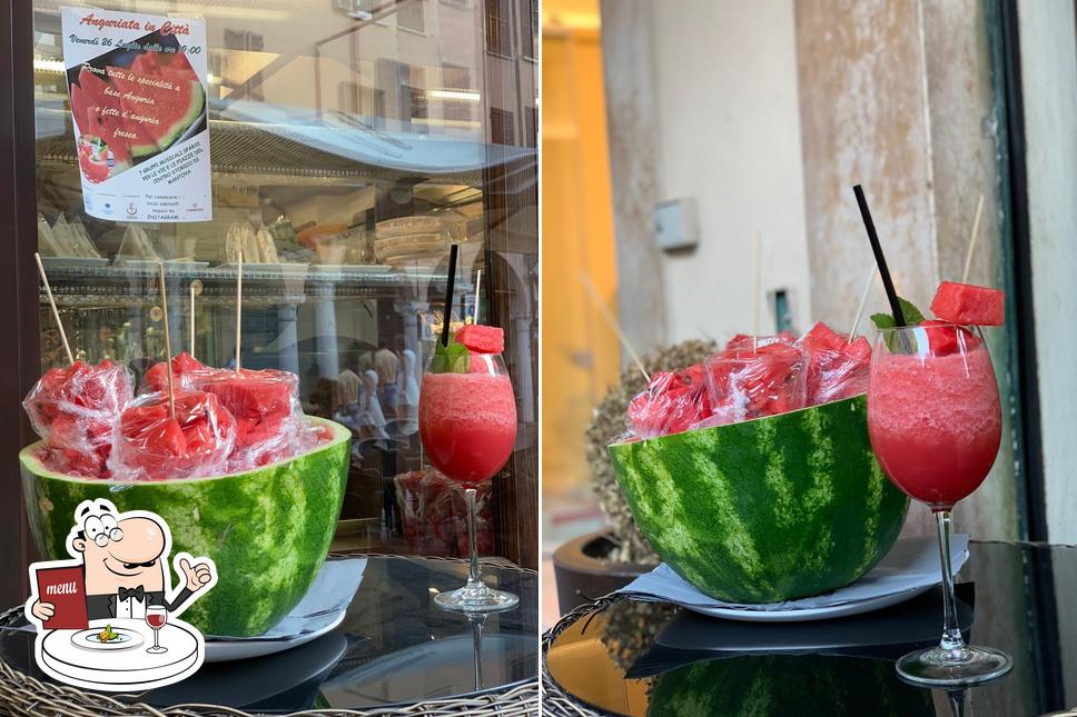 Cibo al Bar Italia