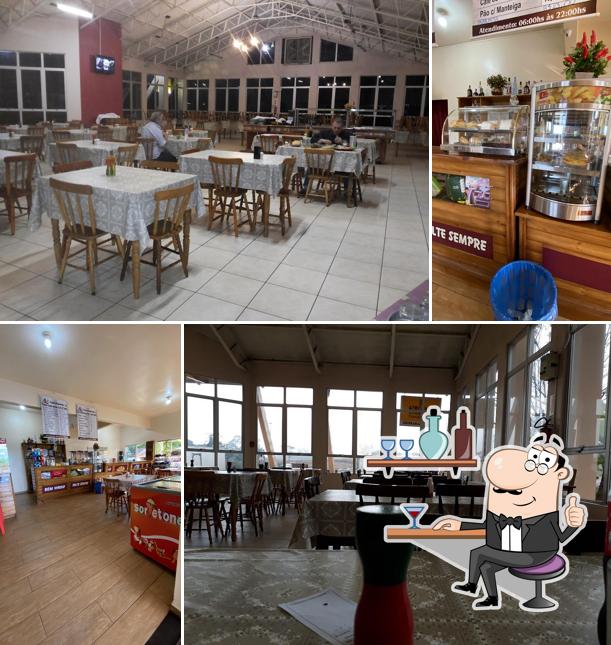Veja imagens do interior do Churrascaria Gaúcha