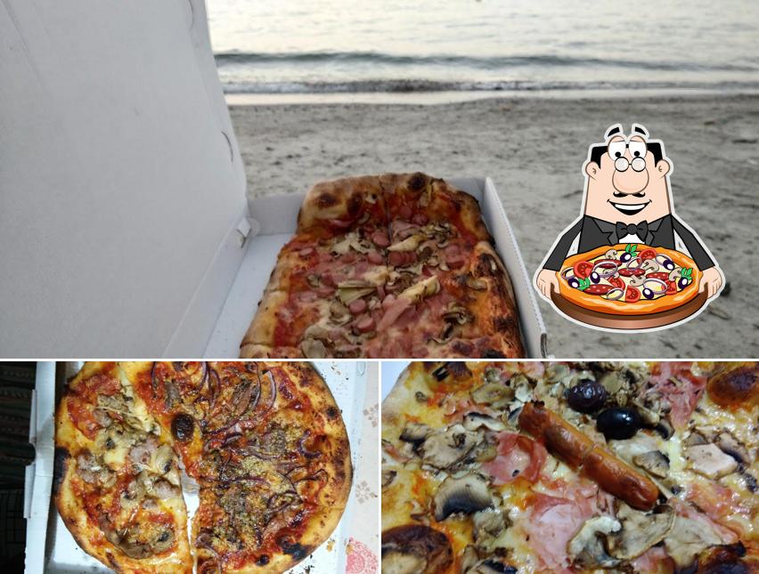 Ordina tra le svariate varianti di pizza