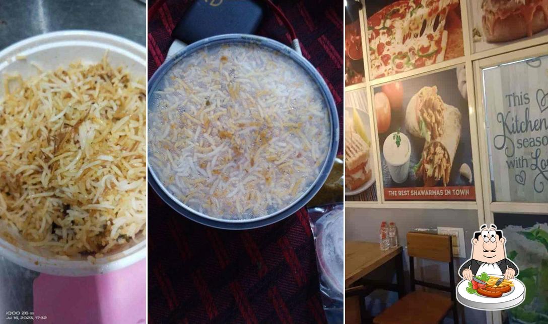 Food at Mehfil-E-Biryani