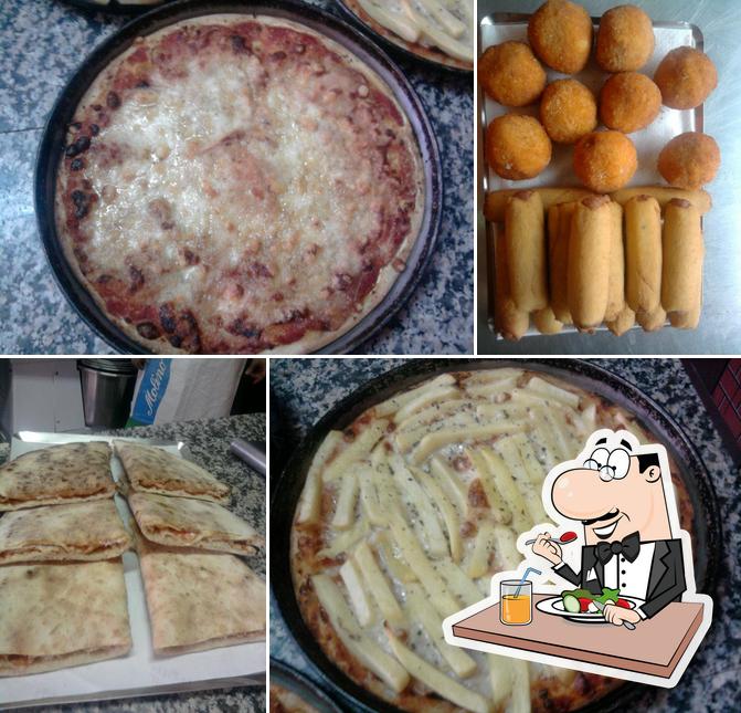 Cibo al pizzeria AGORA