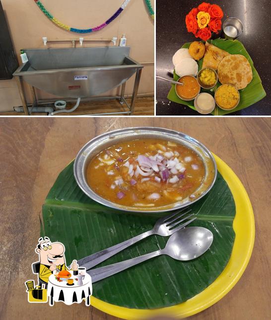 The photo of Annarathna Bhavan’s food and beverage