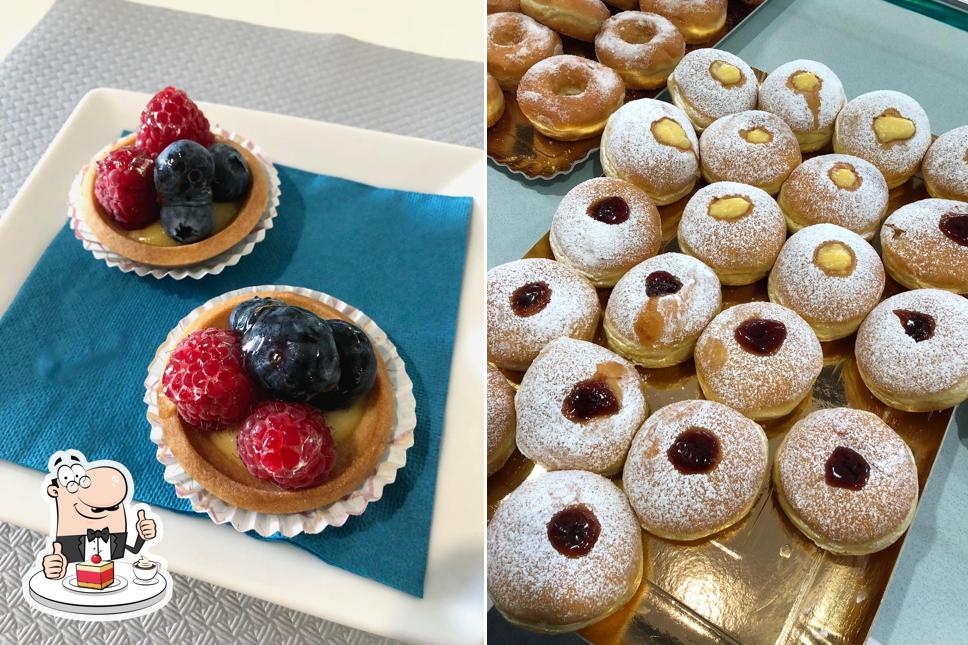 Bar Pasticceria Triumplina 83 propone un'ampia gamma di dessert