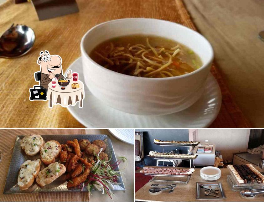 Food at Patang Re-Evolve