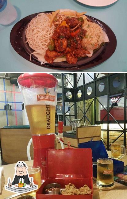 Food at Pop Tate's