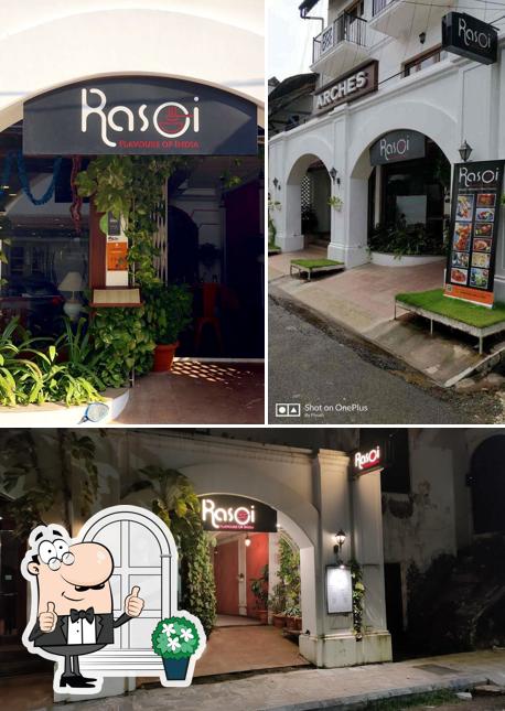 The exterior of Rasoi Fort Kochi
