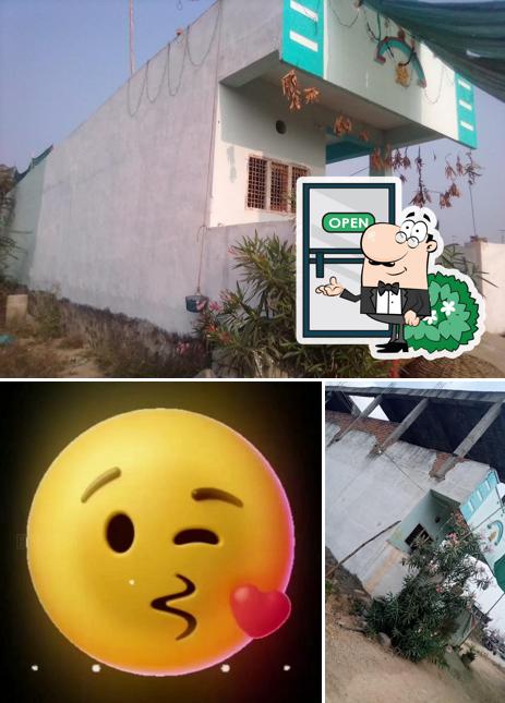 Friend's family restaurant Yellow BUCKET Biryani