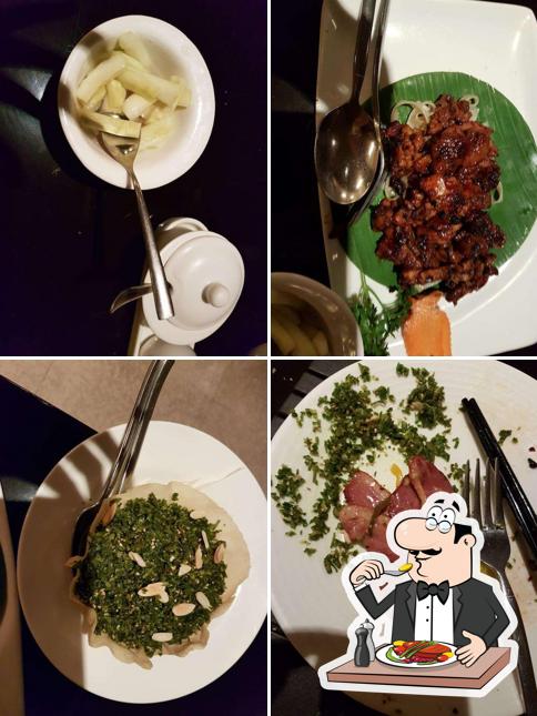 Meals at Mainland China New Delhi