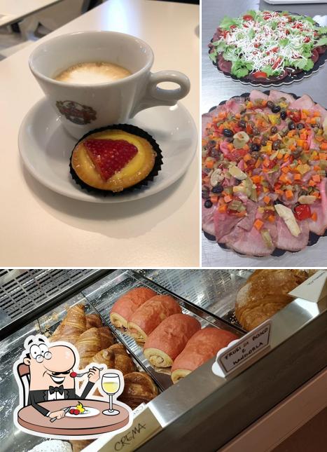Cibo al Pasticceria Caffetteria Dolcevita