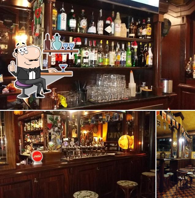 Dai un'occhiata agli interni di Irish Pub