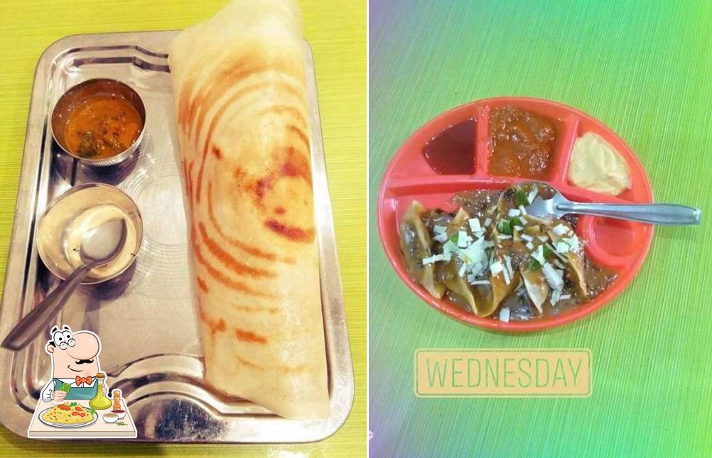 Food at Aahaar Food Point