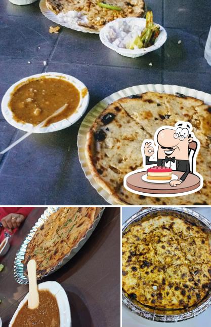 Look at the image of Amritsari kulche wale