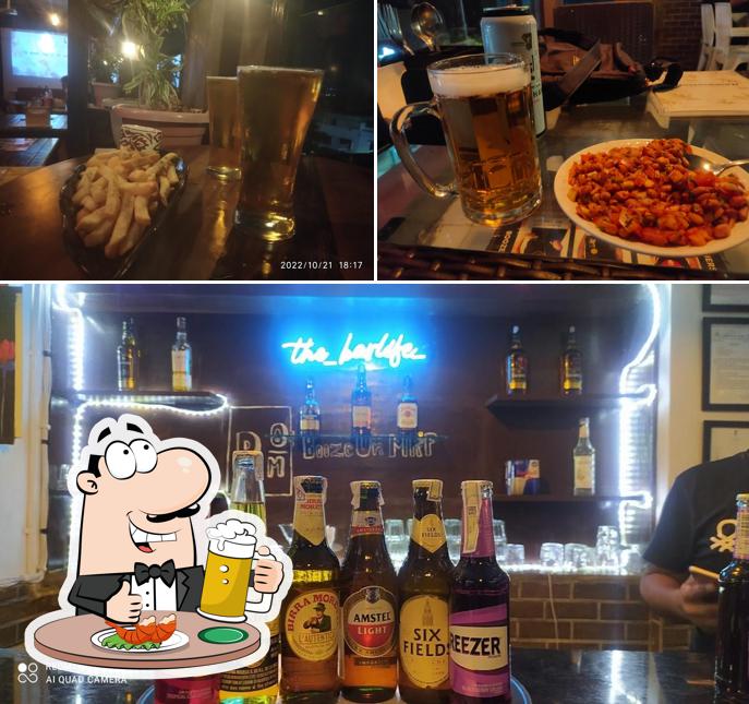 You can get a pint of light or dark beer