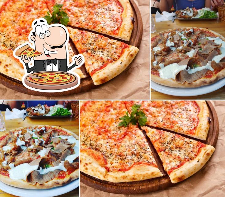 Ordina tra le molte varianti di pizza