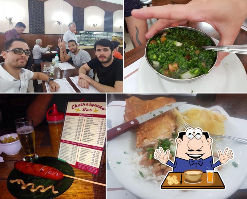 Comida em Churrasqueto