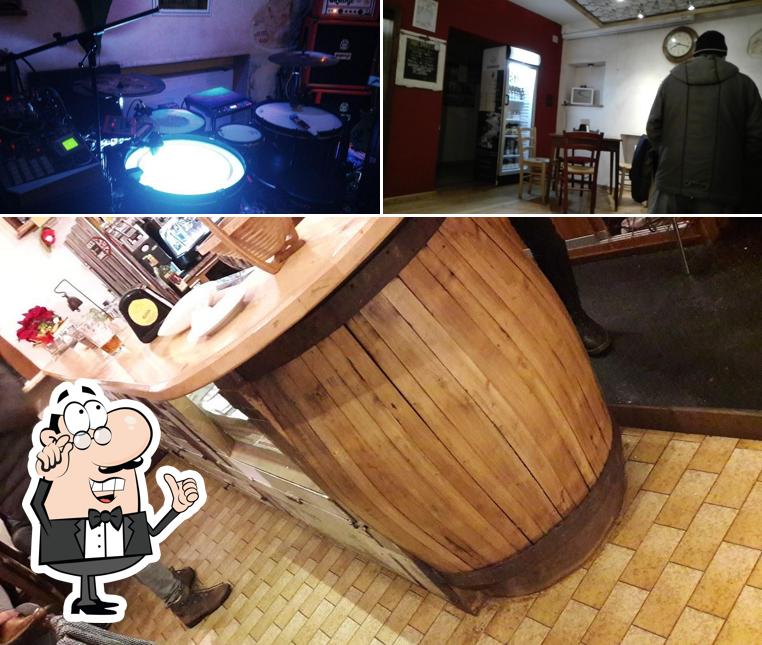 Gli interni di Osteria "al Castello"