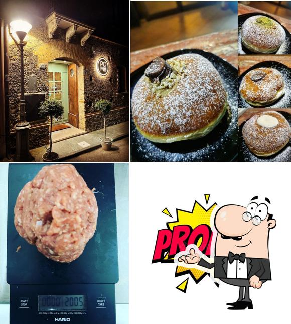 Siediti a un tavolo di Paninoteca del Pomo