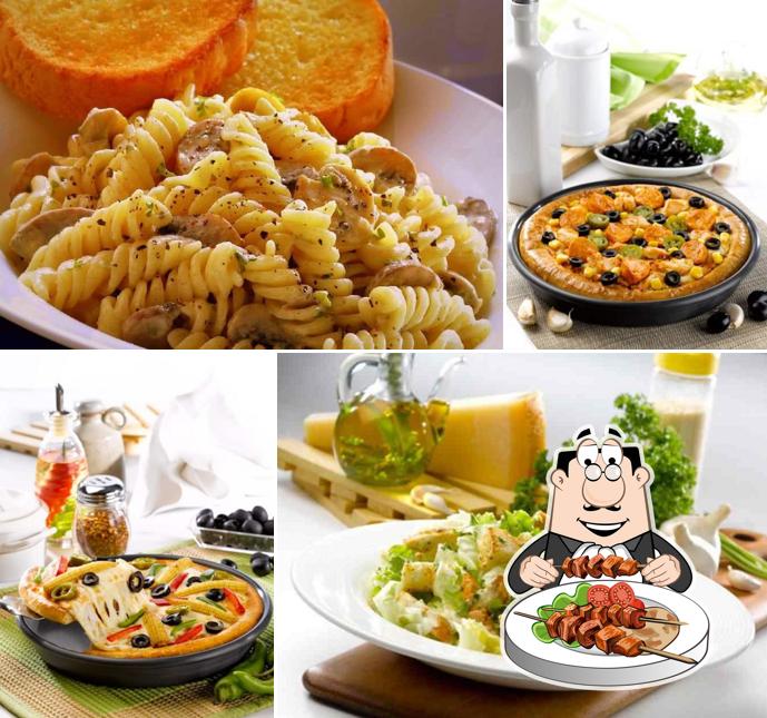 Meals at Pizza Hut Shanti Nagar, Bangalore