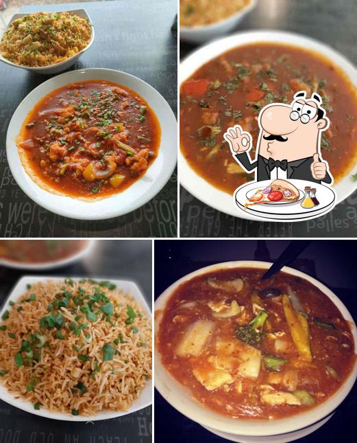 Get pizza at Dine O China