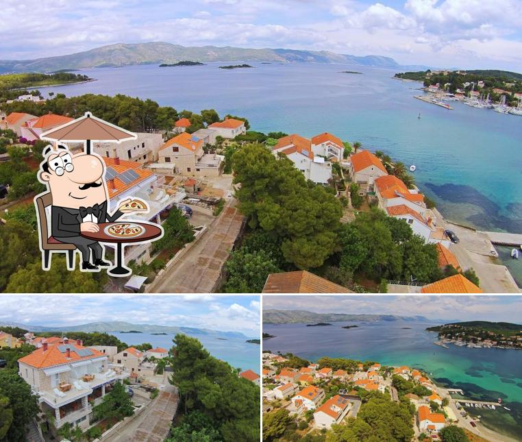 Goditi la vista dagli esterni di Guest House Lovrić