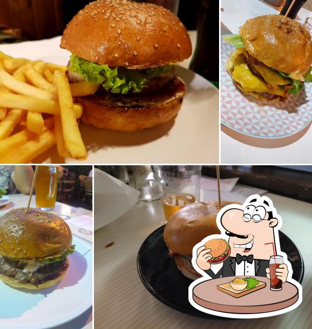 Concediti un bell'hamburger a Nube